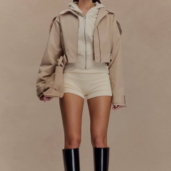 NWT. MESHKI Frank Cropped Collared Jacket - Camel - Picture 3 of 5